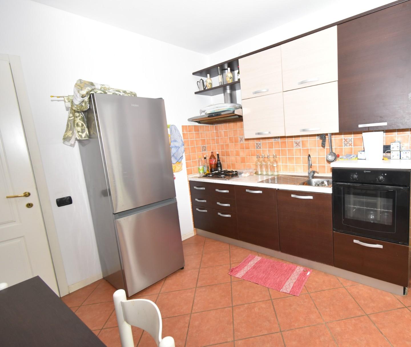 Immagine 12 di Casa bifamiliare in vendita  a Vecchiano