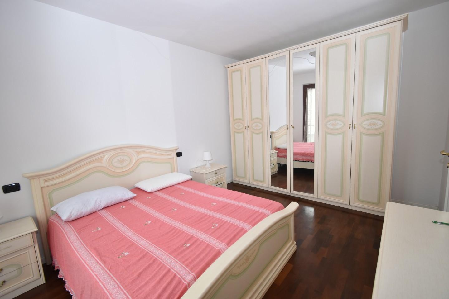 Immagine 19 di Casa bifamiliare in vendita  a Vecchiano