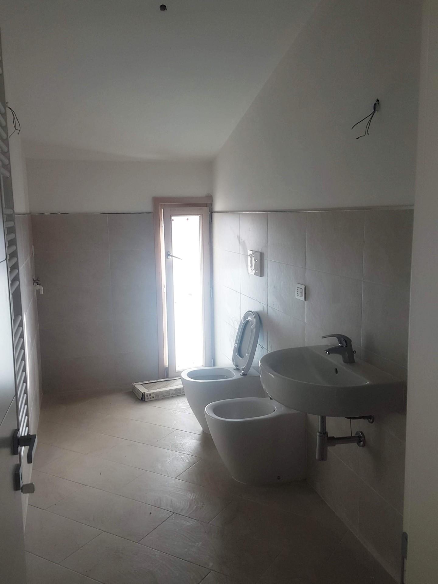 Immagine 5 di Mansarda in vendita  a Pisa