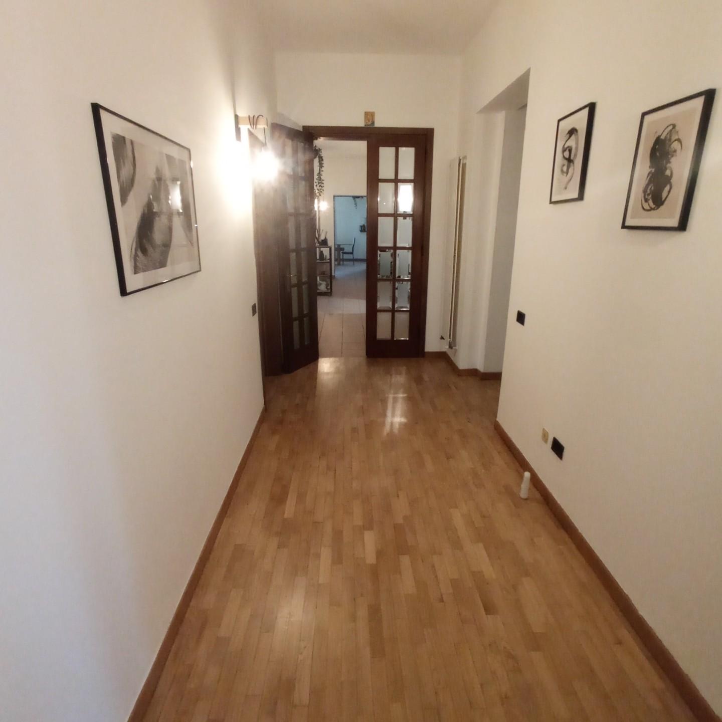 Immagine 18 di Appartamento in vendita  a Montopoli In Val D'arno