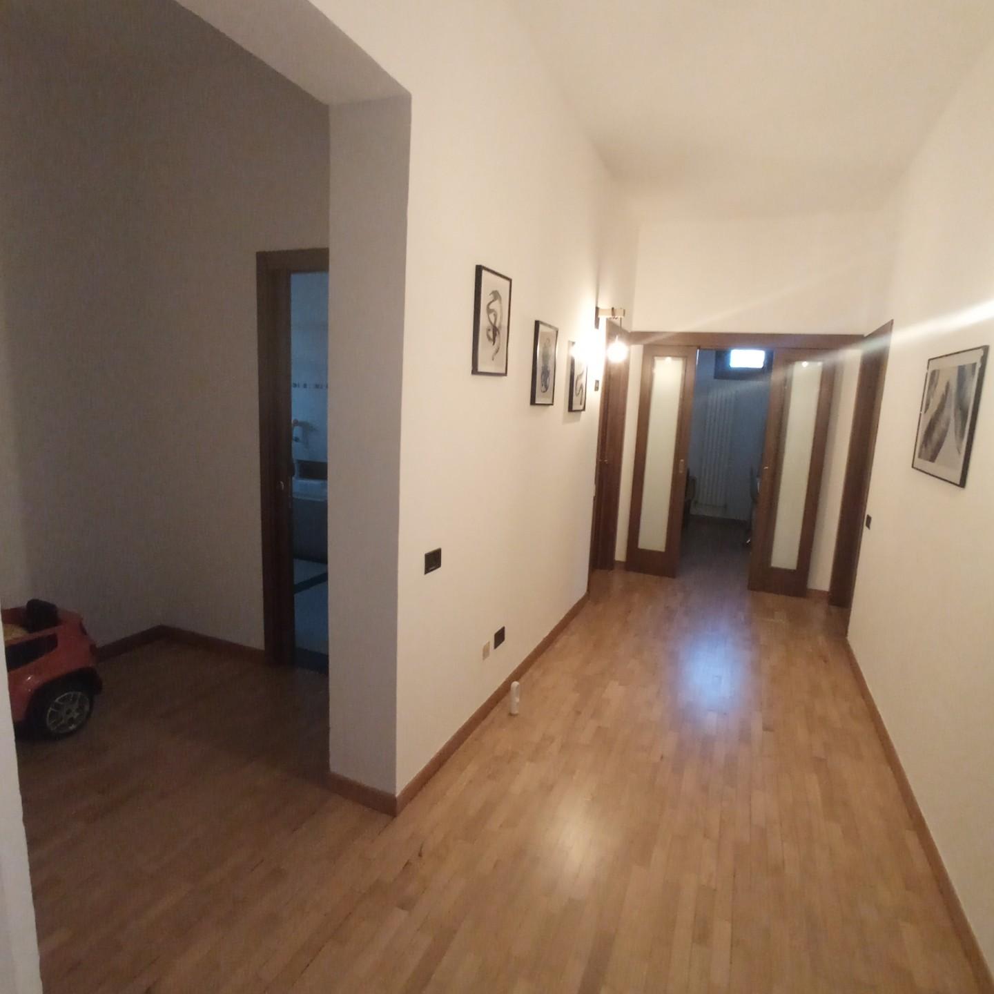 Immagine 12 di Appartamento in vendita  a Montopoli In Val D'arno