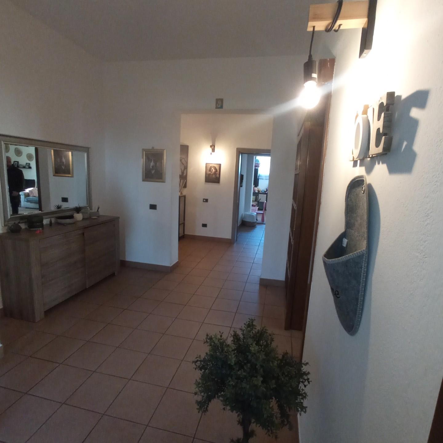 Immagine 8 di Appartamento in vendita  a Montopoli In Val D'arno