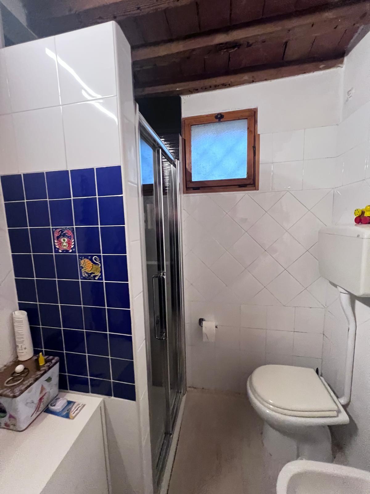 Immagine 15 di Appartamento in vendita  a Colle Di Val D'elsa