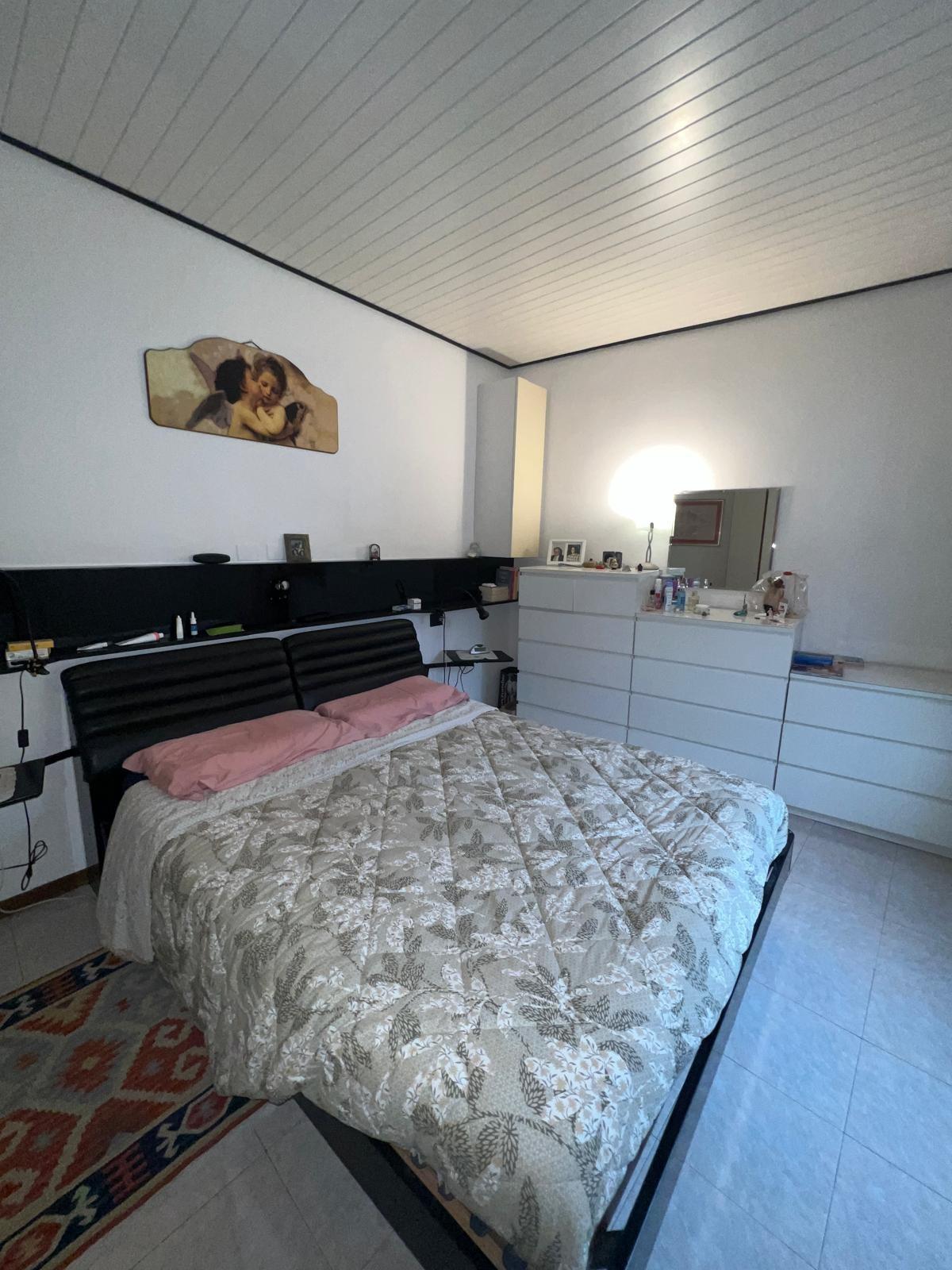 Immagine 35 di Appartamento in vendita  a Colle Di Val D'elsa