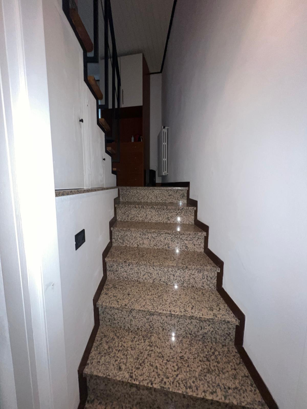 Immagine 40 di Appartamento in vendita  a Colle Di Val D'elsa