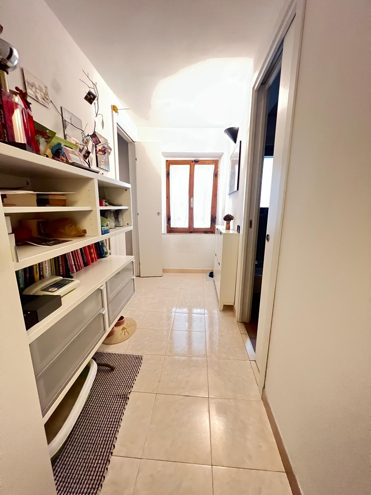 Immagine 29 di Appartamento in vendita  a Colle Di Val D'elsa