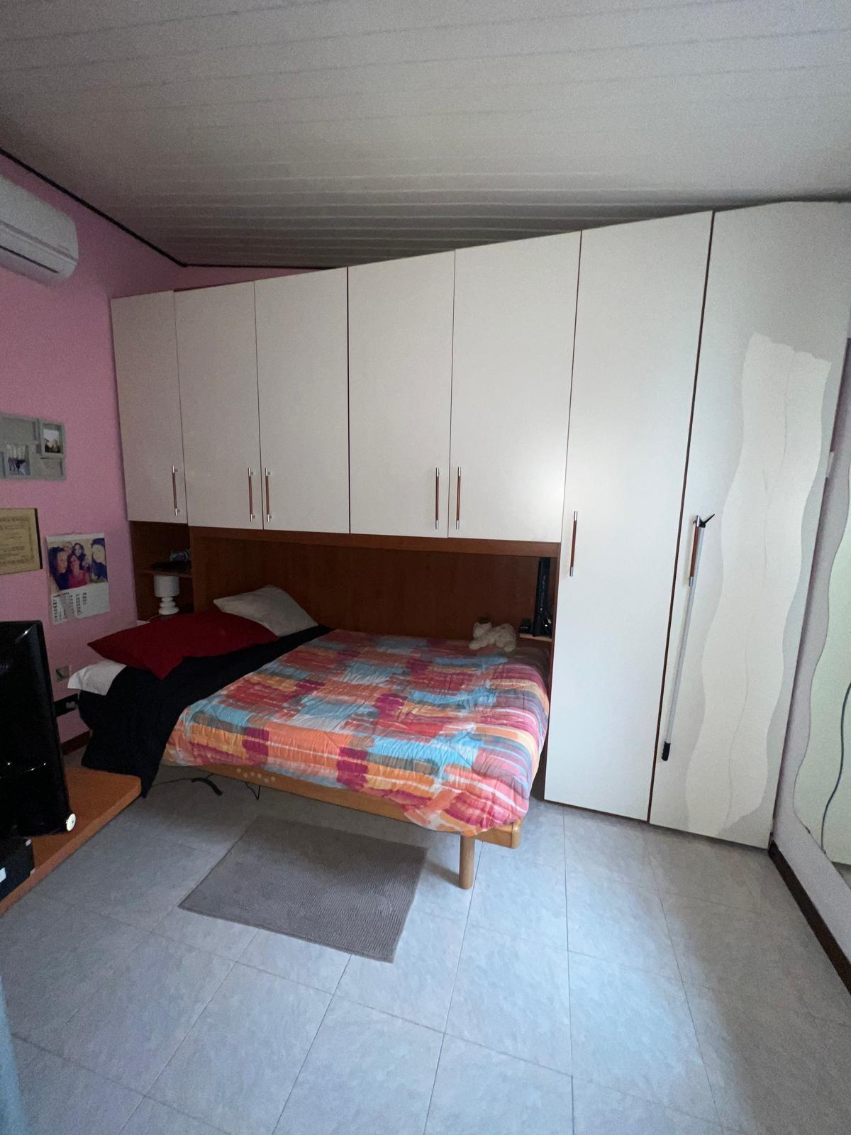 Immagine 20 di Appartamento in vendita  a Colle Di Val D'elsa