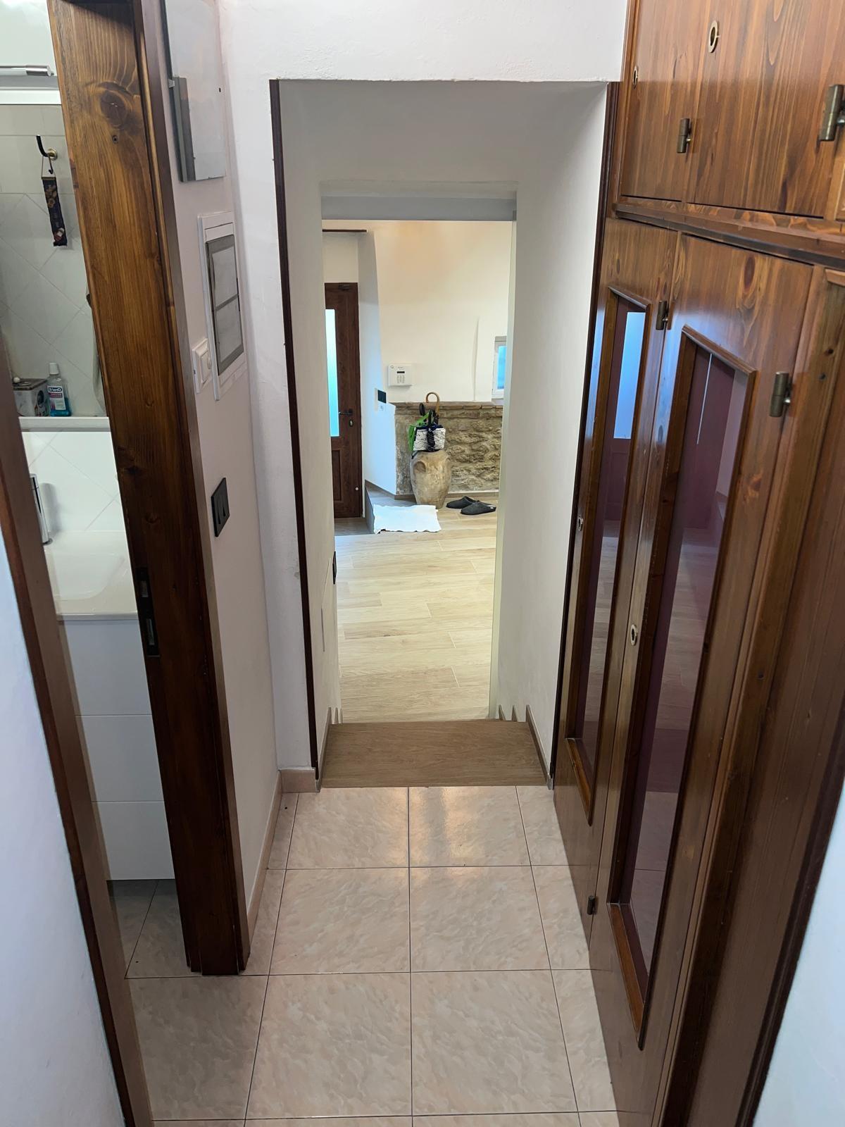 Immagine 24 di Appartamento in vendita  a Colle Di Val D'elsa