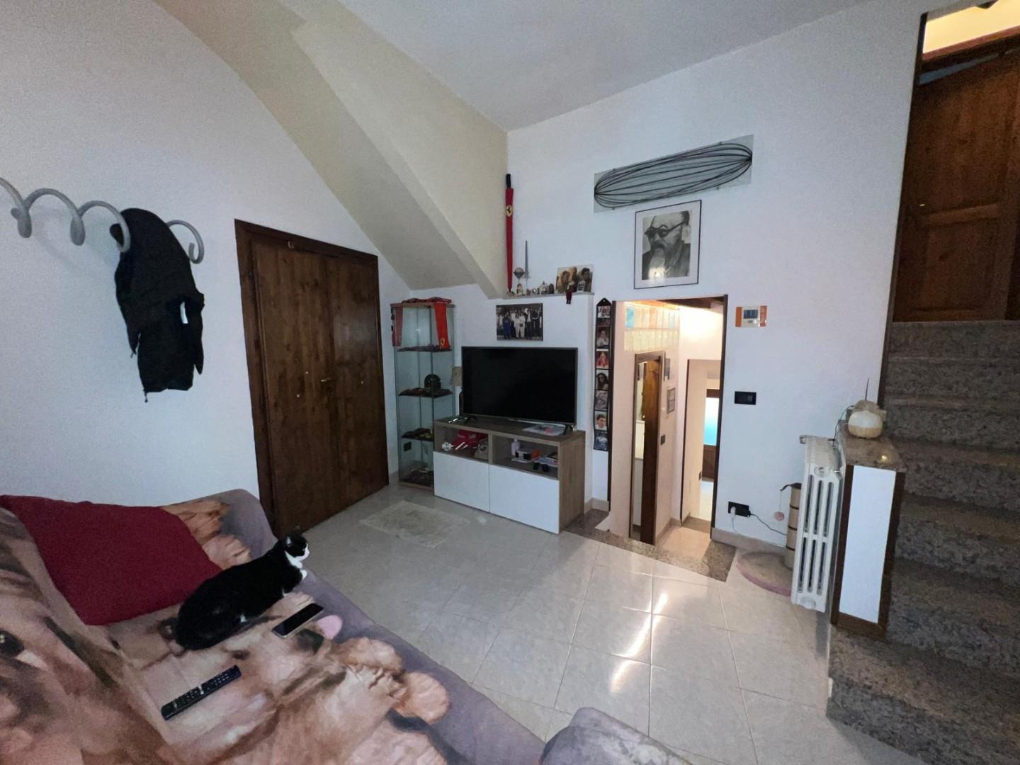 Immagine 42 di Appartamento in vendita  a Colle Di Val D'elsa