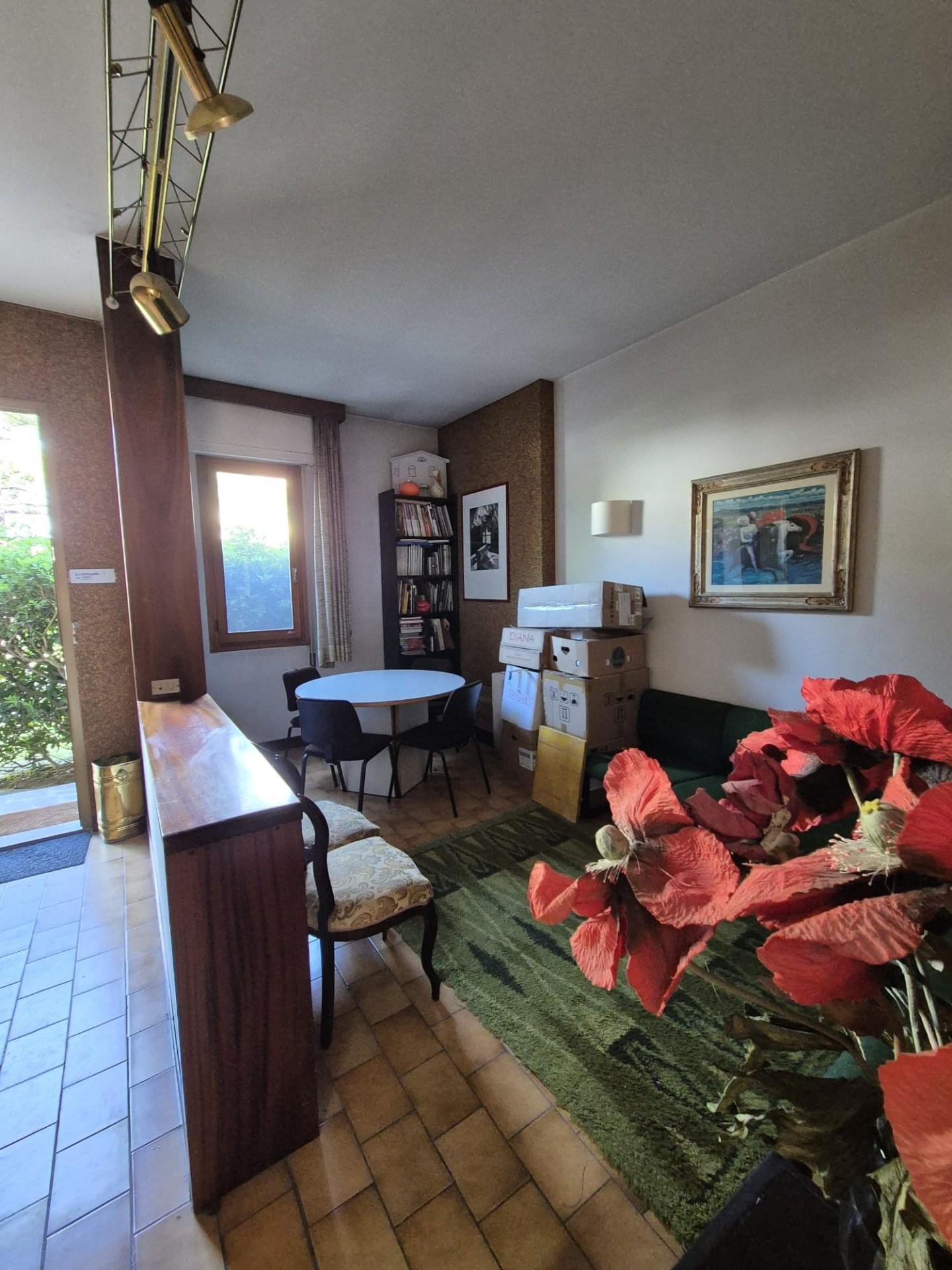 Immagine 4 di Ufficio in vendita  a Santa Croce Sull'arno