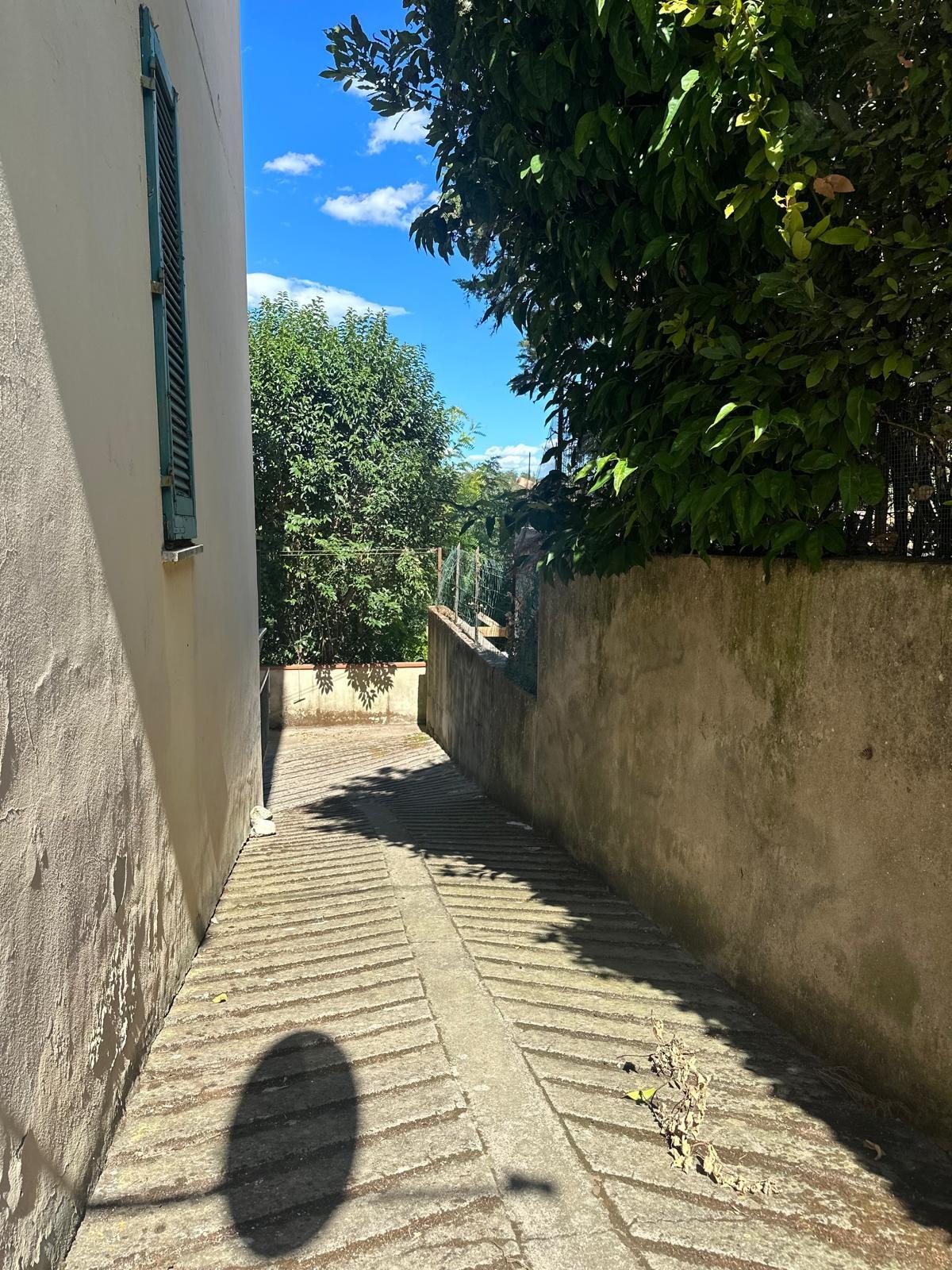 Immagine 51 di Terratetto in vendita  a San Miniato