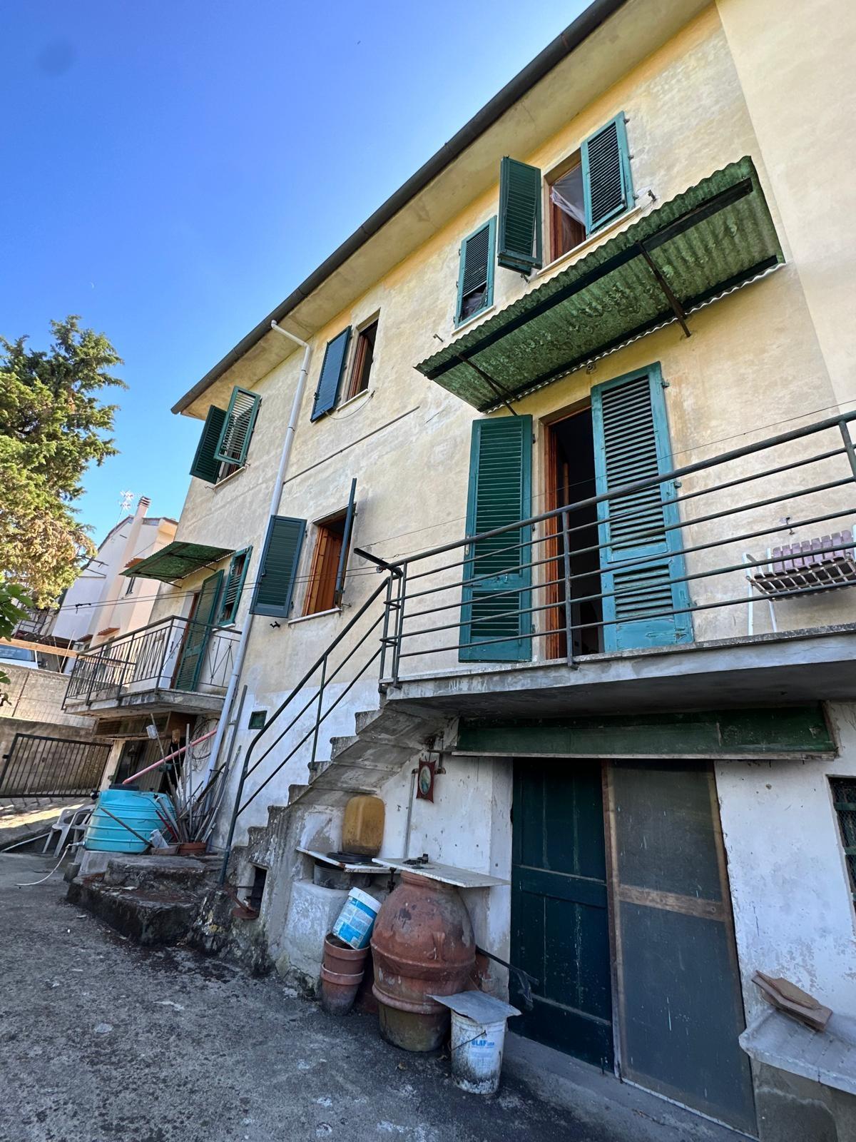 Immagine 53 di Terratetto in vendita  a San Miniato