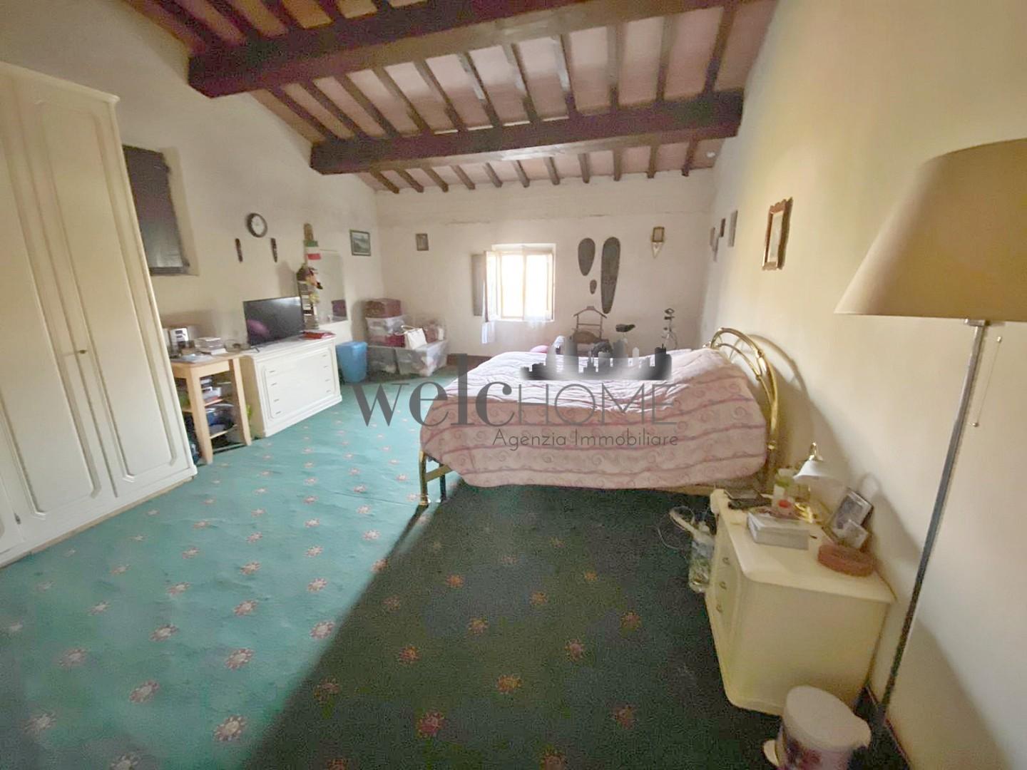 Immagine 14 di Casa bifamiliare in vendita  a Campi Bisenzio