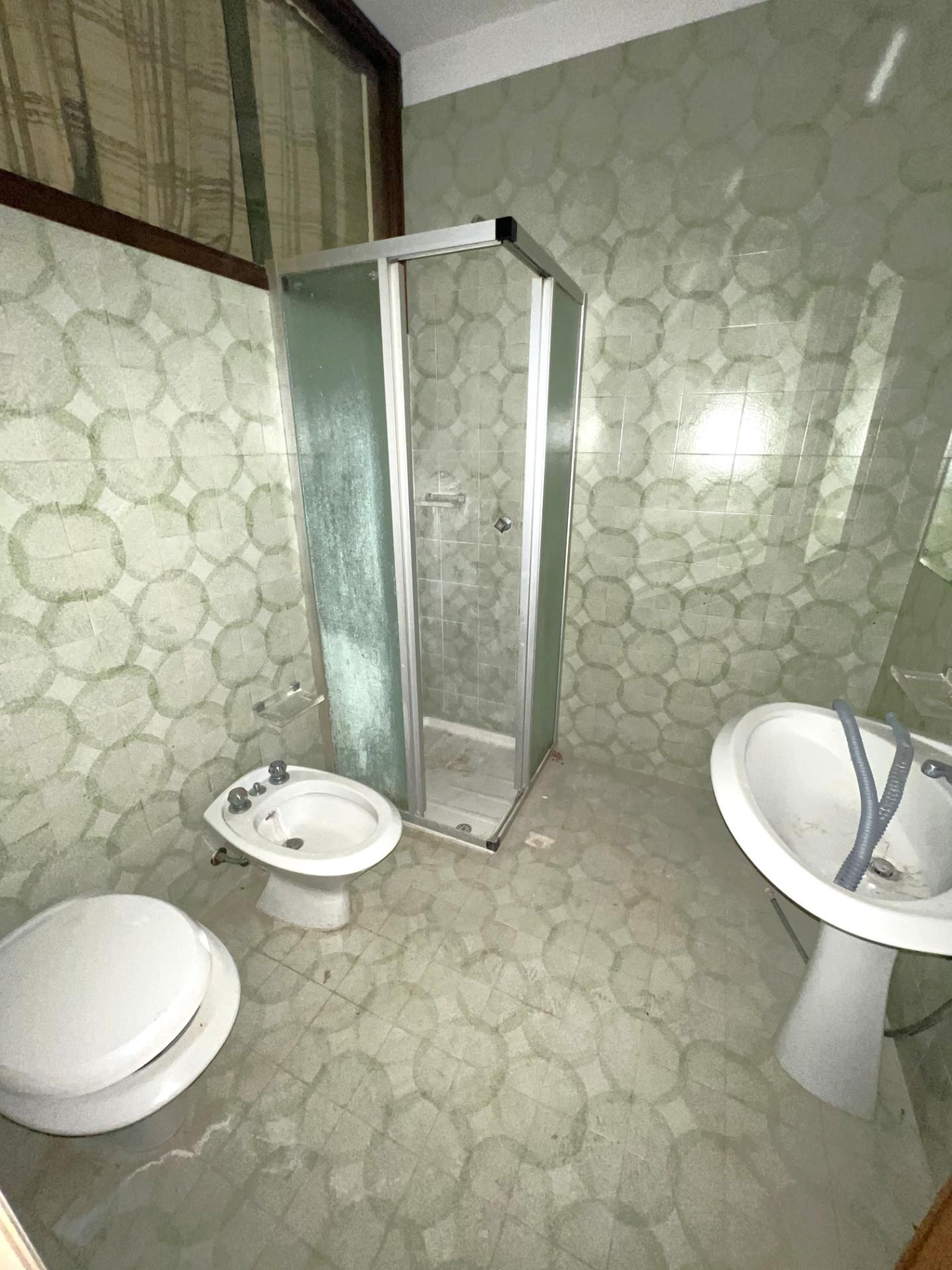 Immagine 11 di Villetta a schiera in vendita  a Cascina