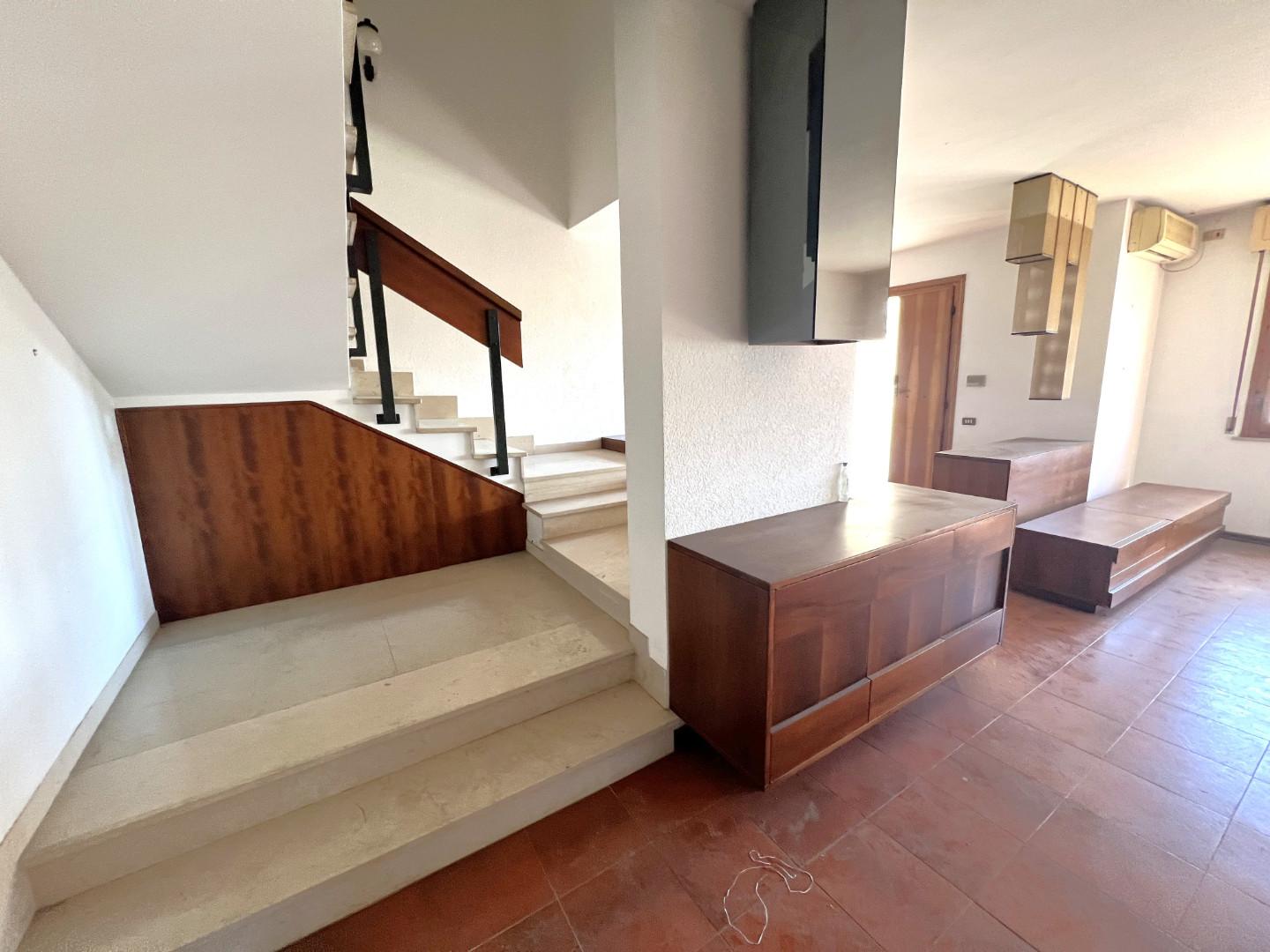 Immagine 4 di Villetta a schiera in vendita  a Cascina