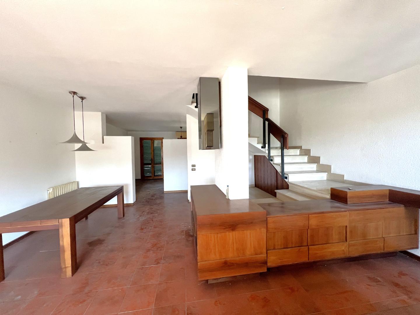 Immagine 5 di Villetta a schiera in vendita  a Cascina