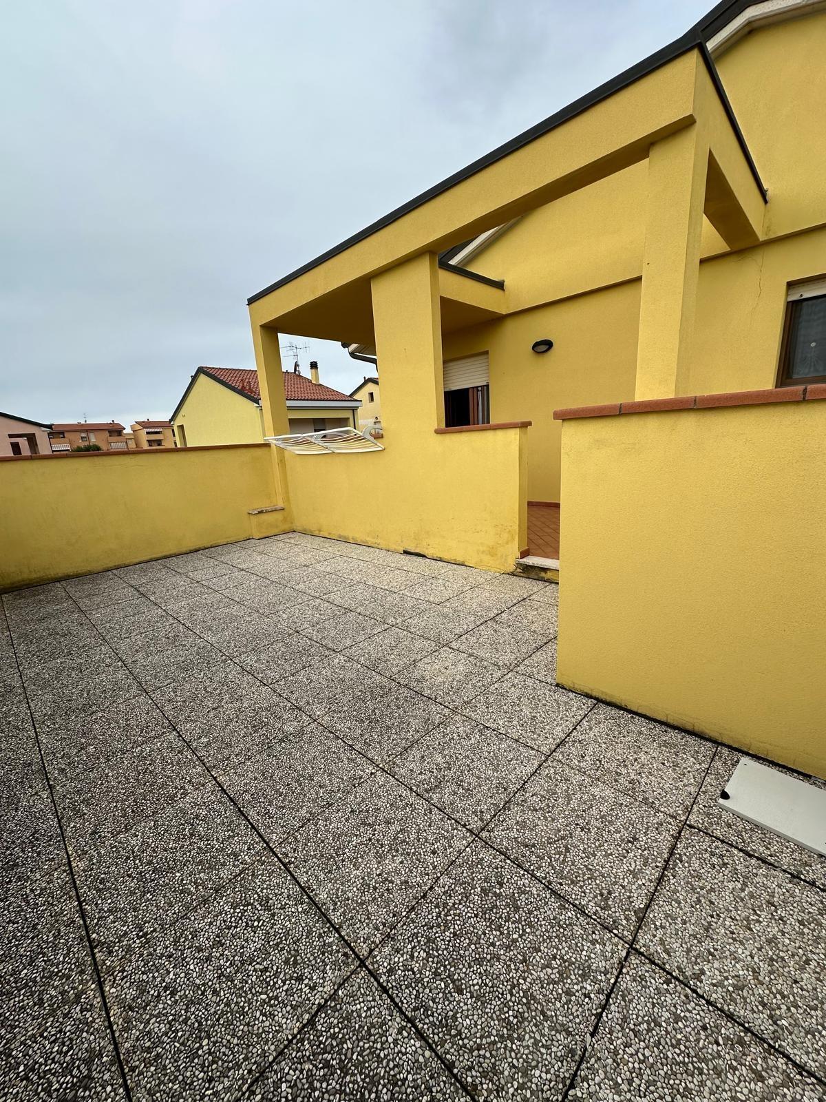 Immagine 12 di Appartamento in vendita  a Campiglia Marittima