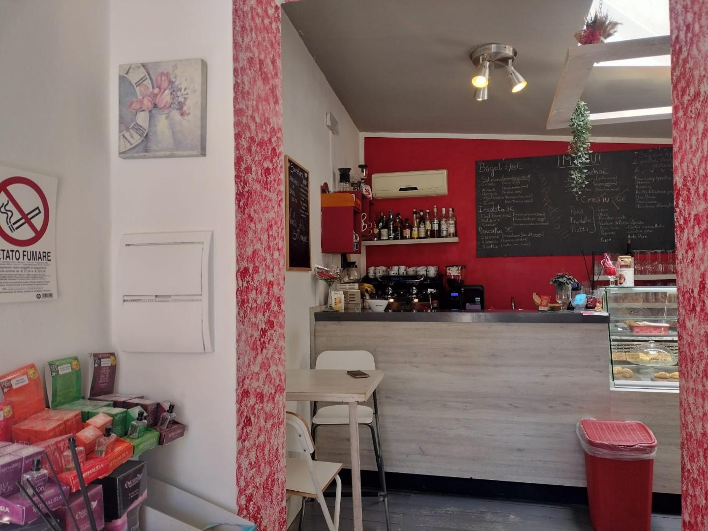 Immagine 4 di Bar / Ristorante in vendita  a Massa