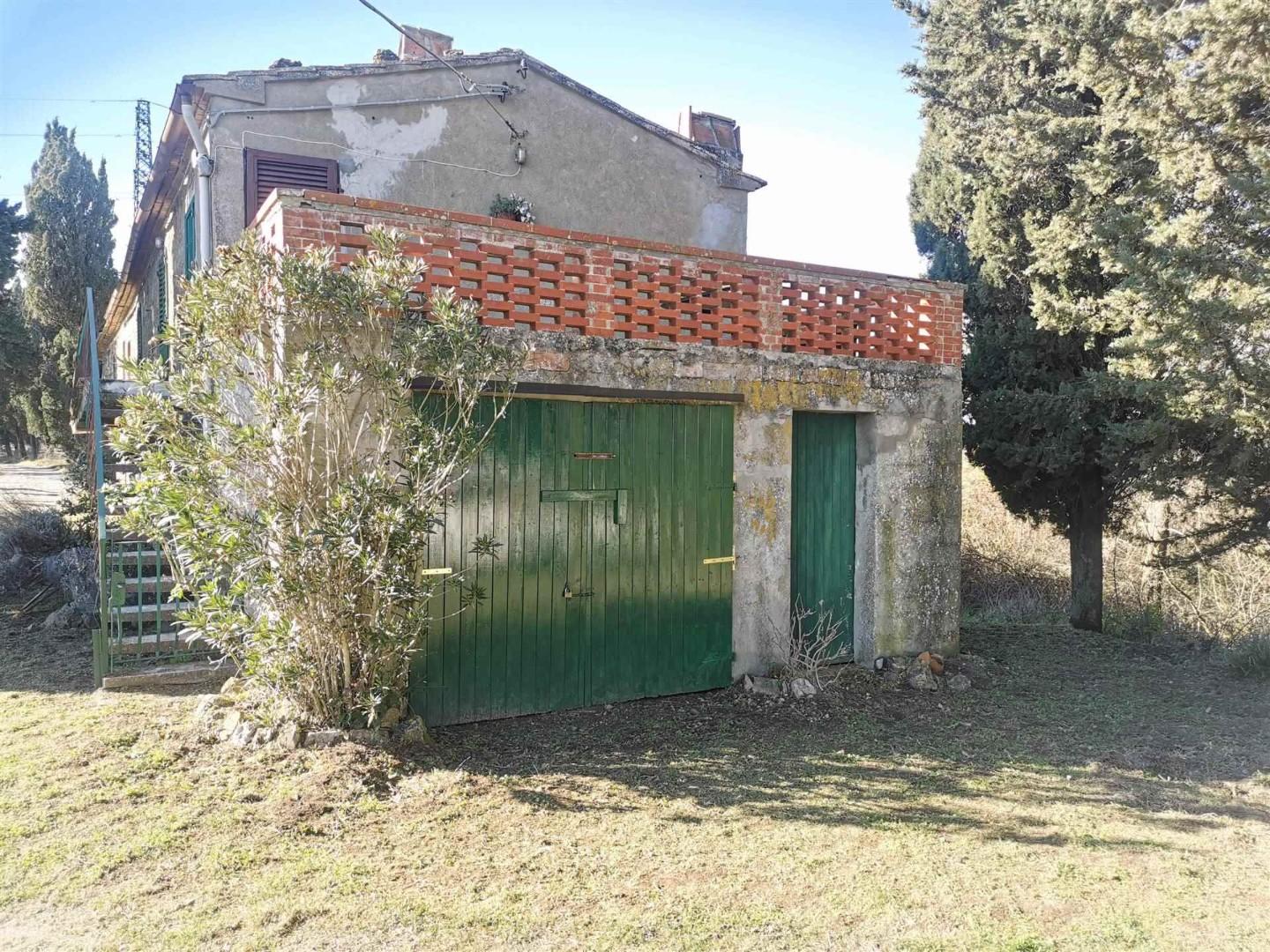 Immagine 13 di Porzione di casa in vendita  a Lajatico