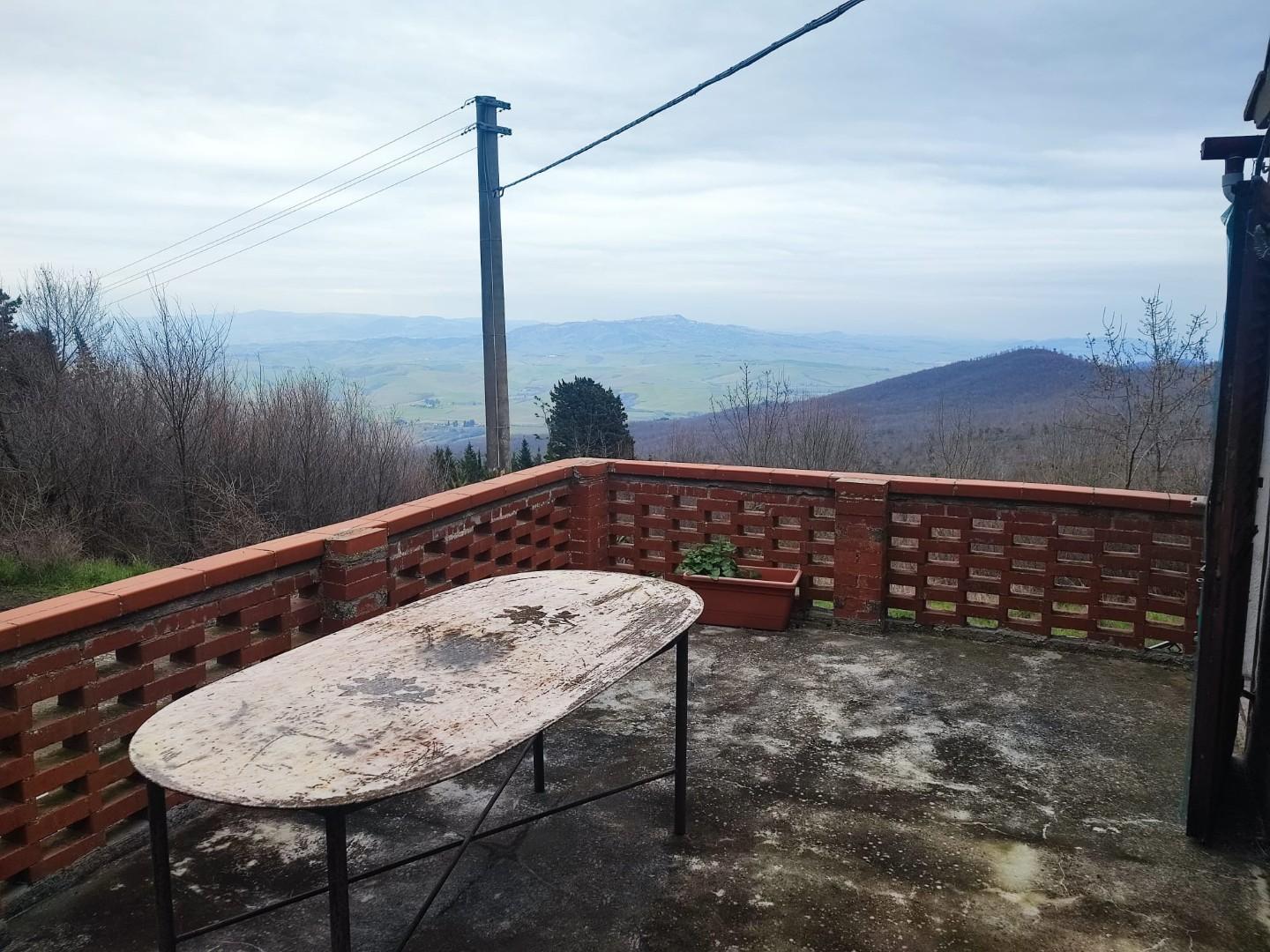 Immagine 20 di Porzione di casa in vendita  a Lajatico