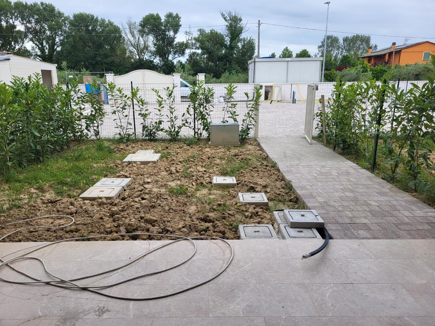 Immagine 2 di Villetta a schiera in vendita  a Calcinaia