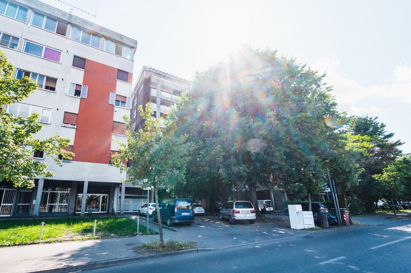 Immagine 13 di Appartamento in vendita  a Reggio Nell'emilia