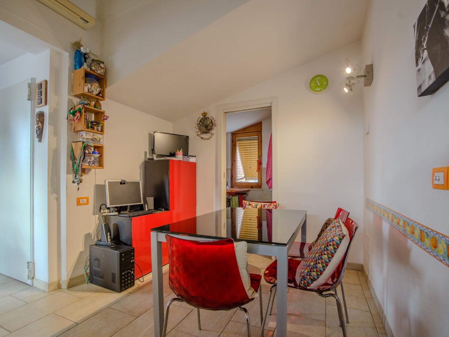 Immagine 32 di Appartamento in vendita  a Monteriggioni