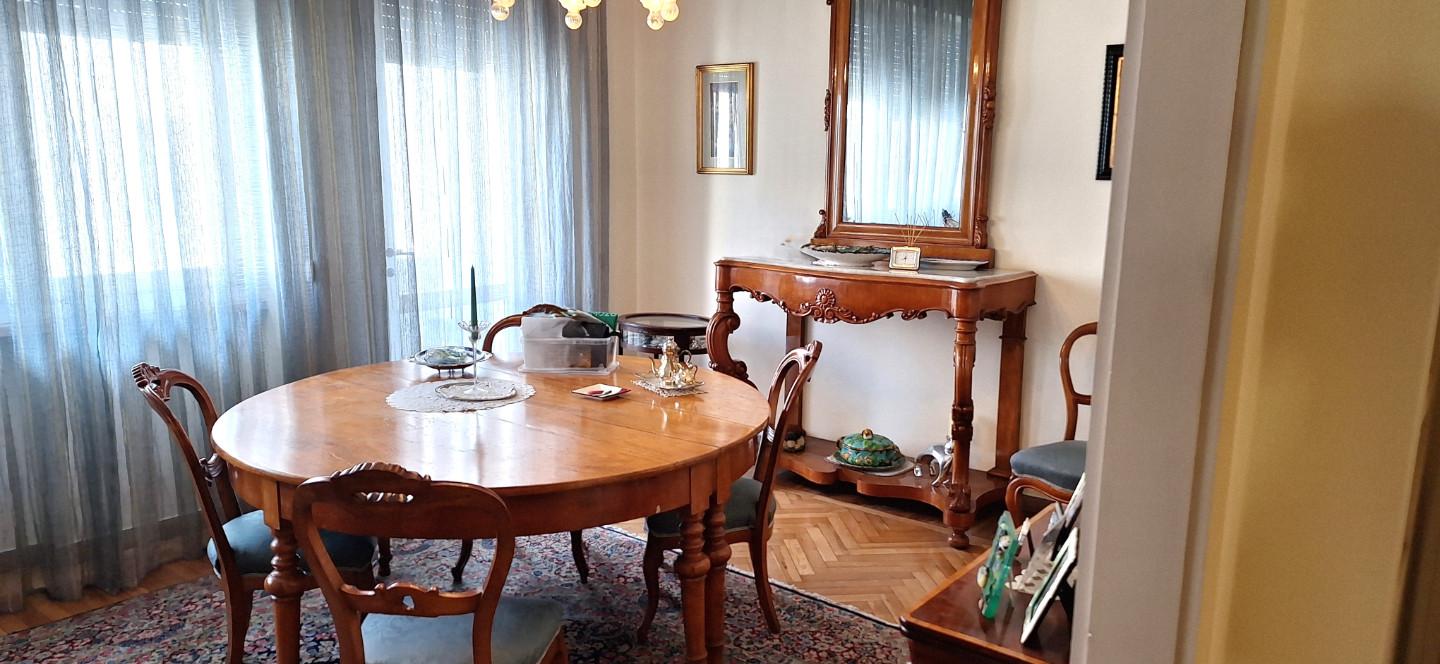 Immagine 6 di Appartamento in vendita  a Livorno