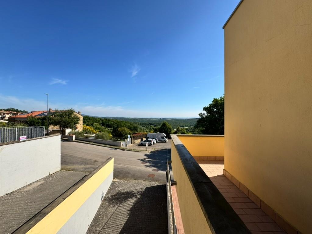 Immagine 16 di Appartamento in vendita  a Casole D'elsa