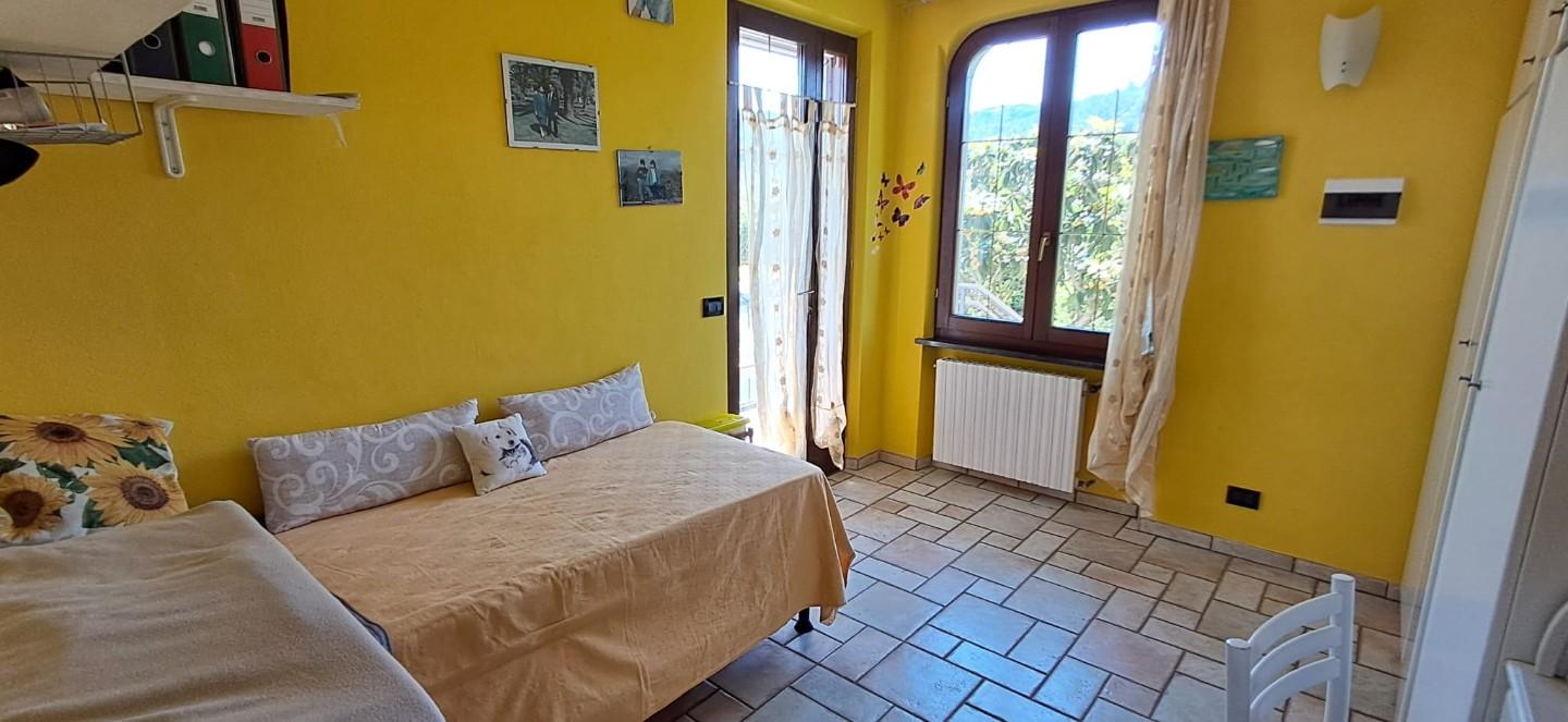 Immagine 24 di Villa in vendita  a Portoferraio