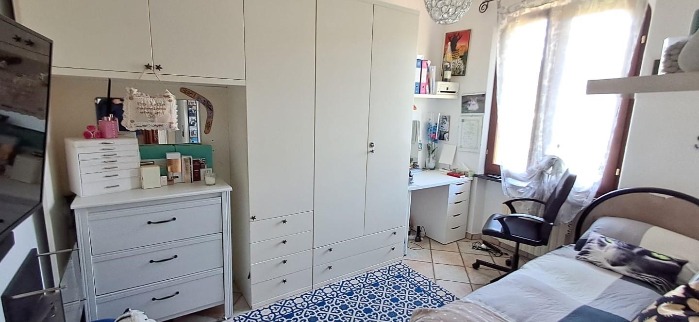 Immagine 25 di Villa in vendita  a Portoferraio