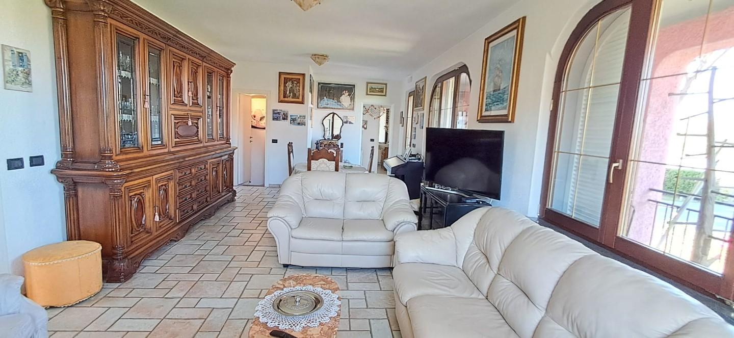 Immagine 16 di Villa in vendita  a Portoferraio