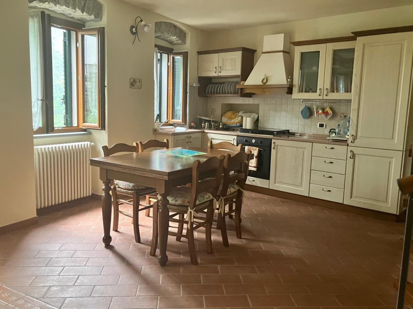 Immagine 25 di Casa bifamiliare in vendita  a Calice Al Cornoviglio