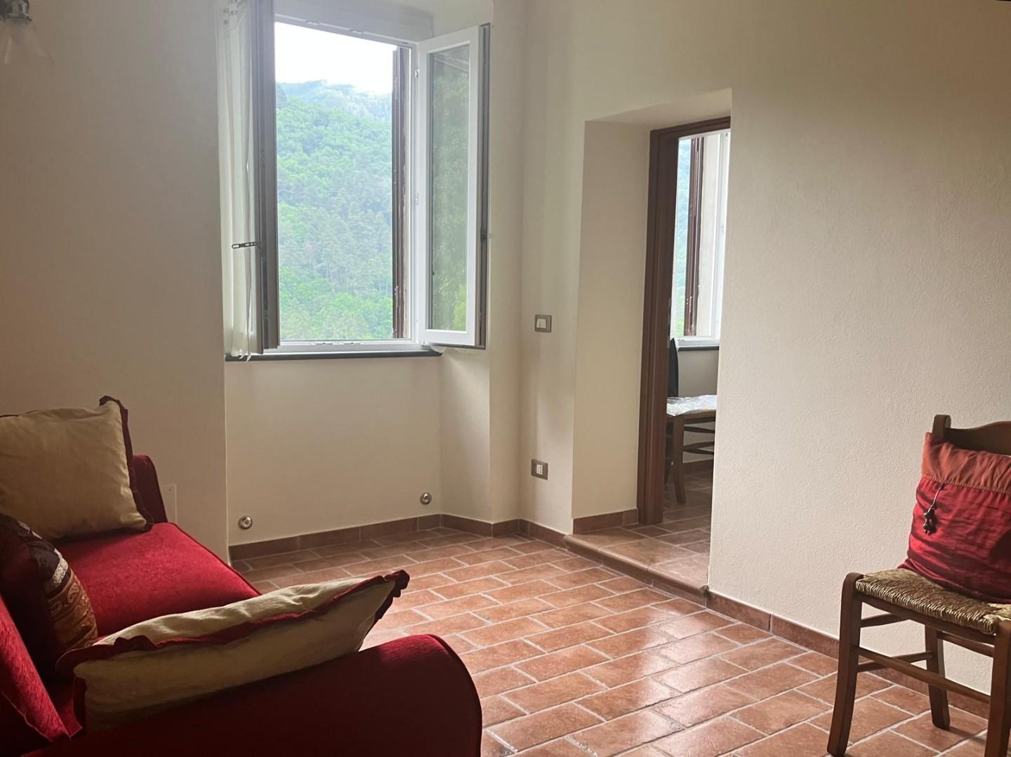 Immagine 6 di Casa bifamiliare in vendita  a Calice Al Cornoviglio