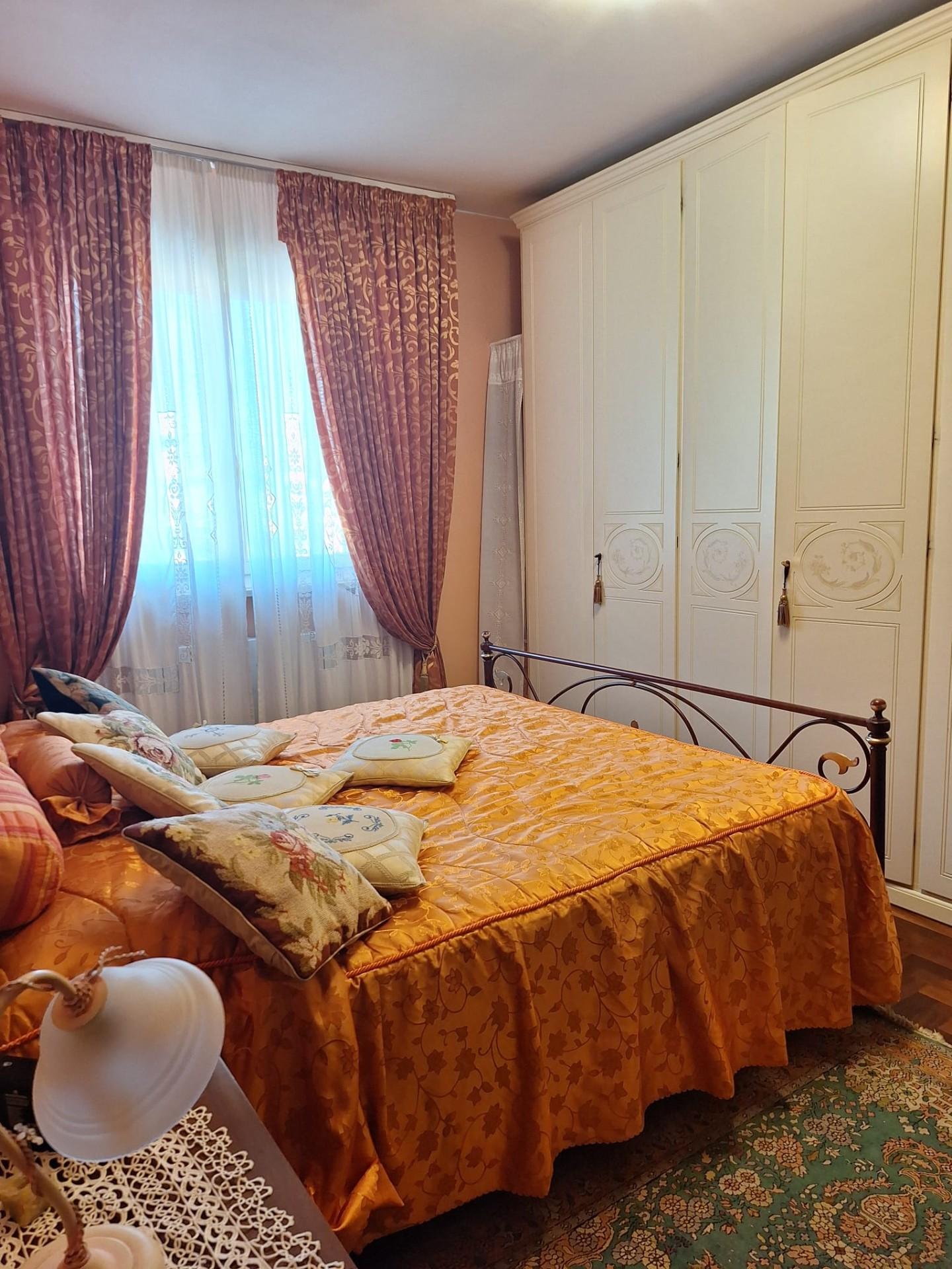 Immagine 24 di Villetta a schiera in vendita  a Lucca