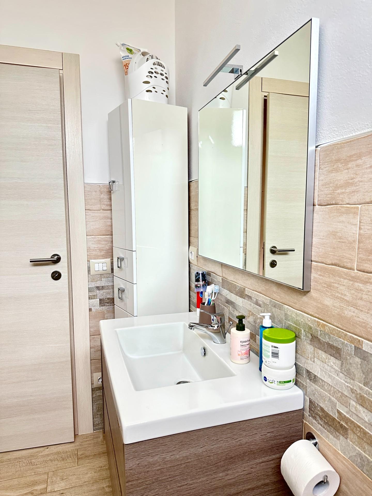 Immagine 24 di Appartamento in vendita  a Monteroni D'arbia