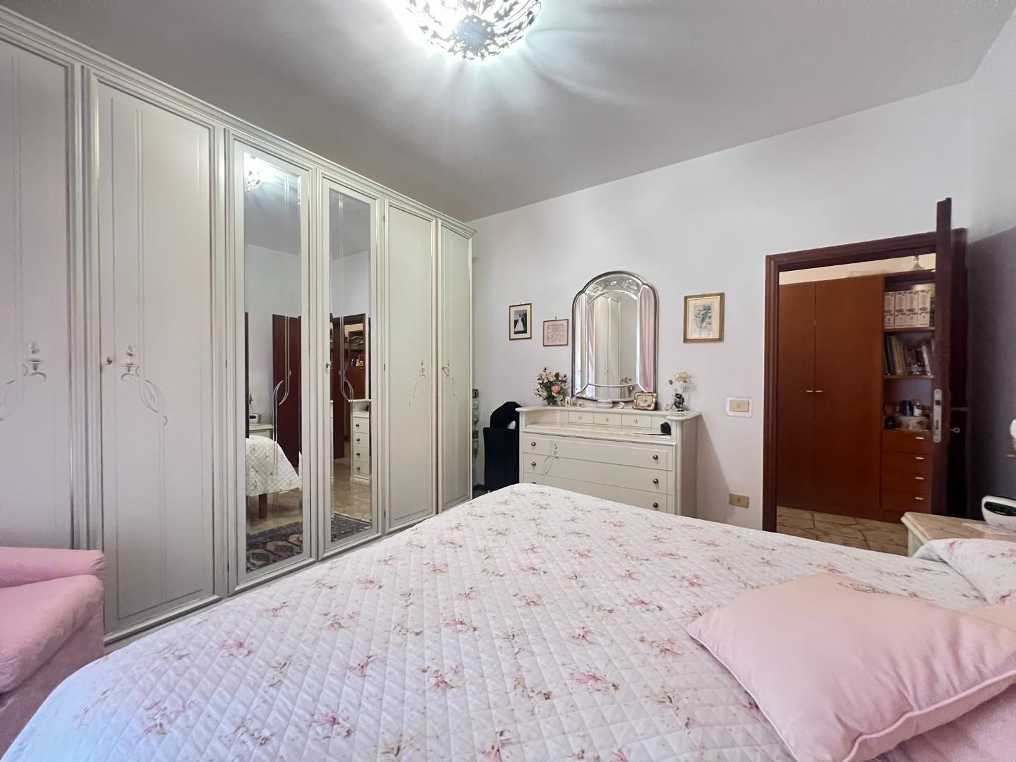 Immagine 17 di Casa semindipendente in vendita  a Vinci