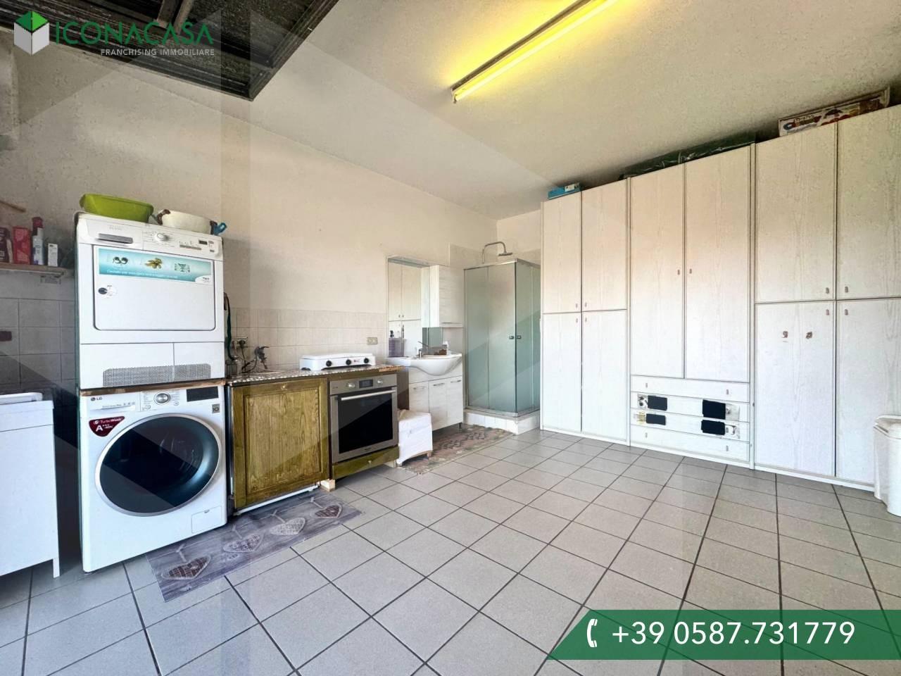 Immagine 44 di Appartamento in vendita  a Terricciola