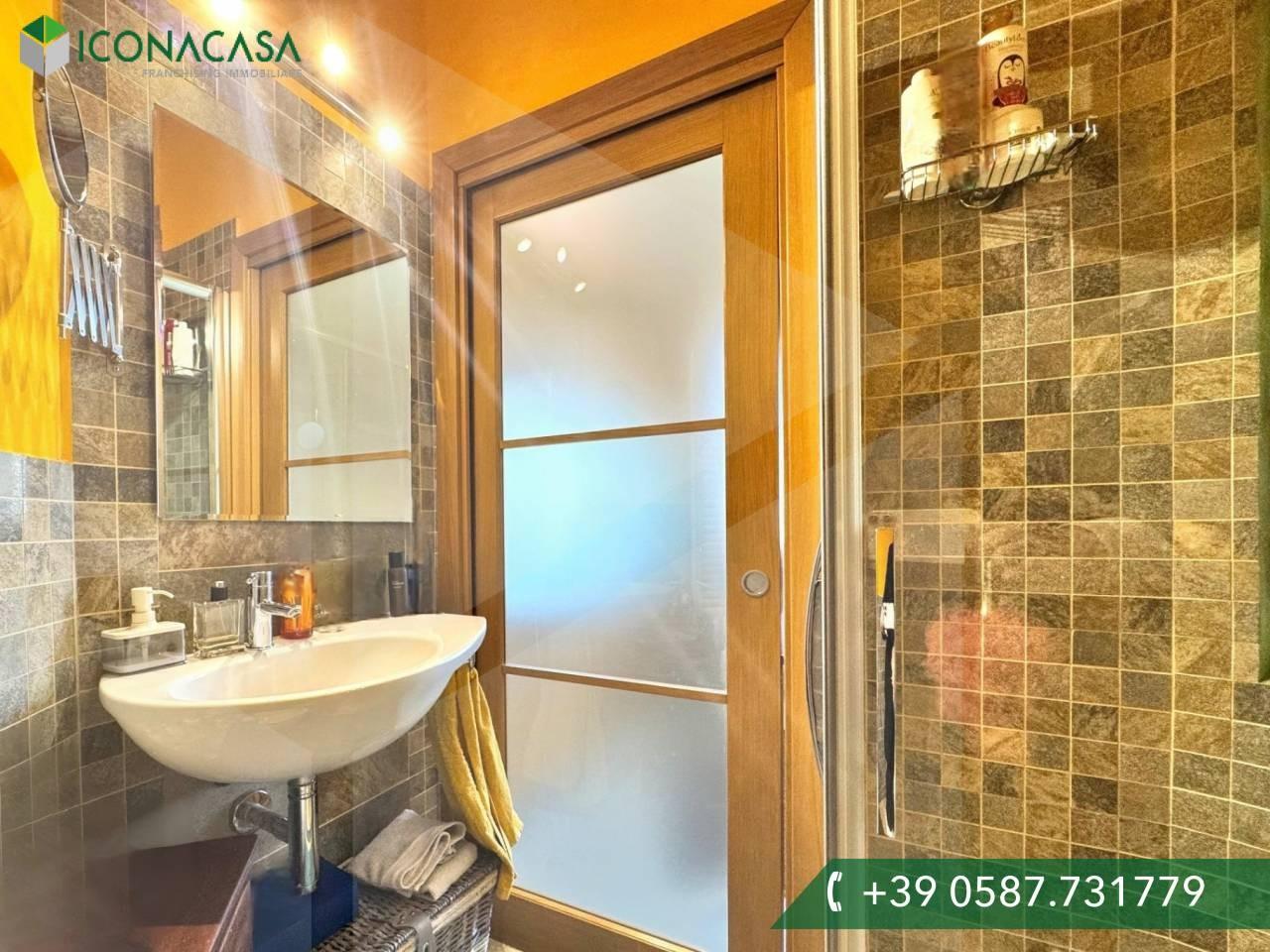 Immagine 36 di Appartamento in vendita  a Terricciola