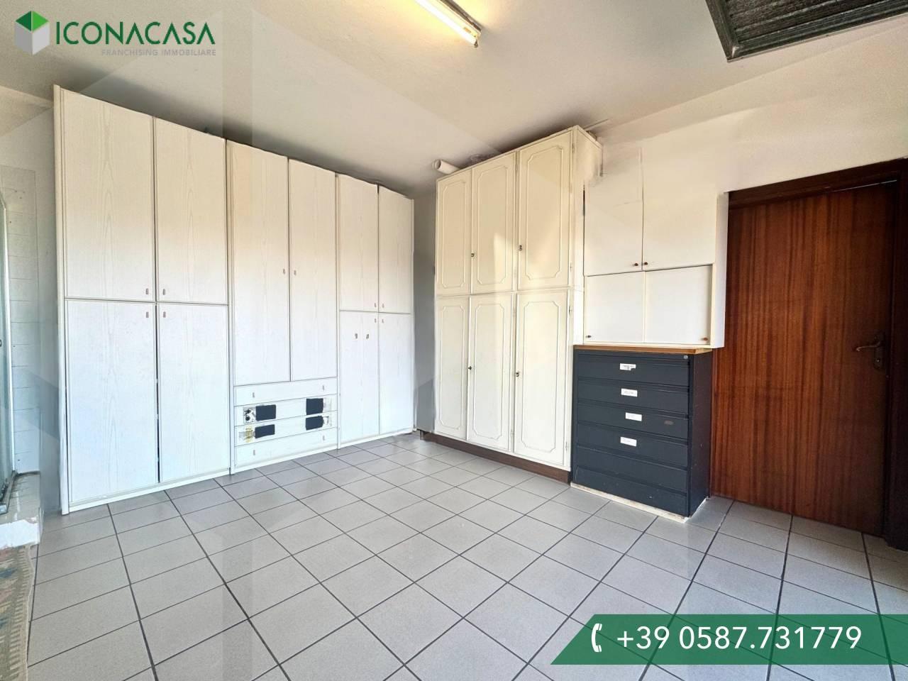 Immagine 45 di Appartamento in vendita  a Terricciola