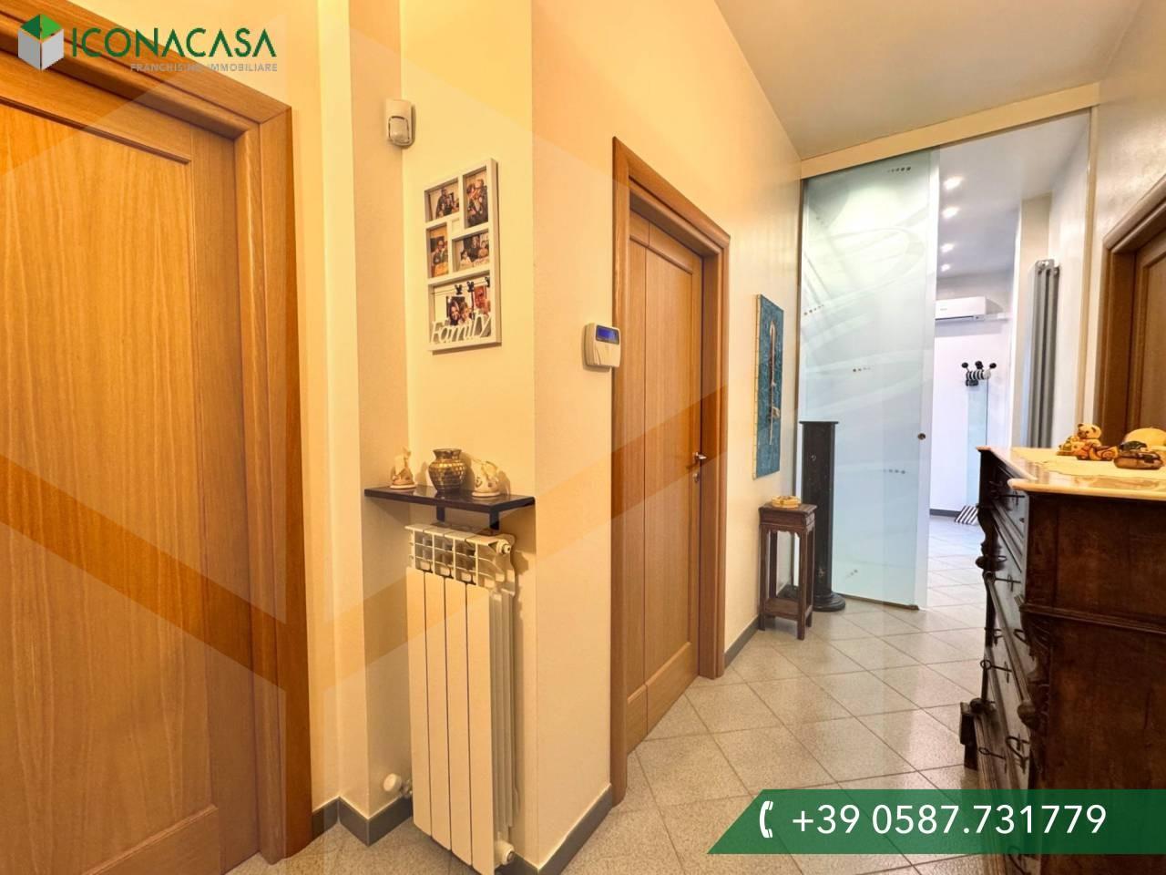 Immagine 15 di Appartamento in vendita  a Terricciola