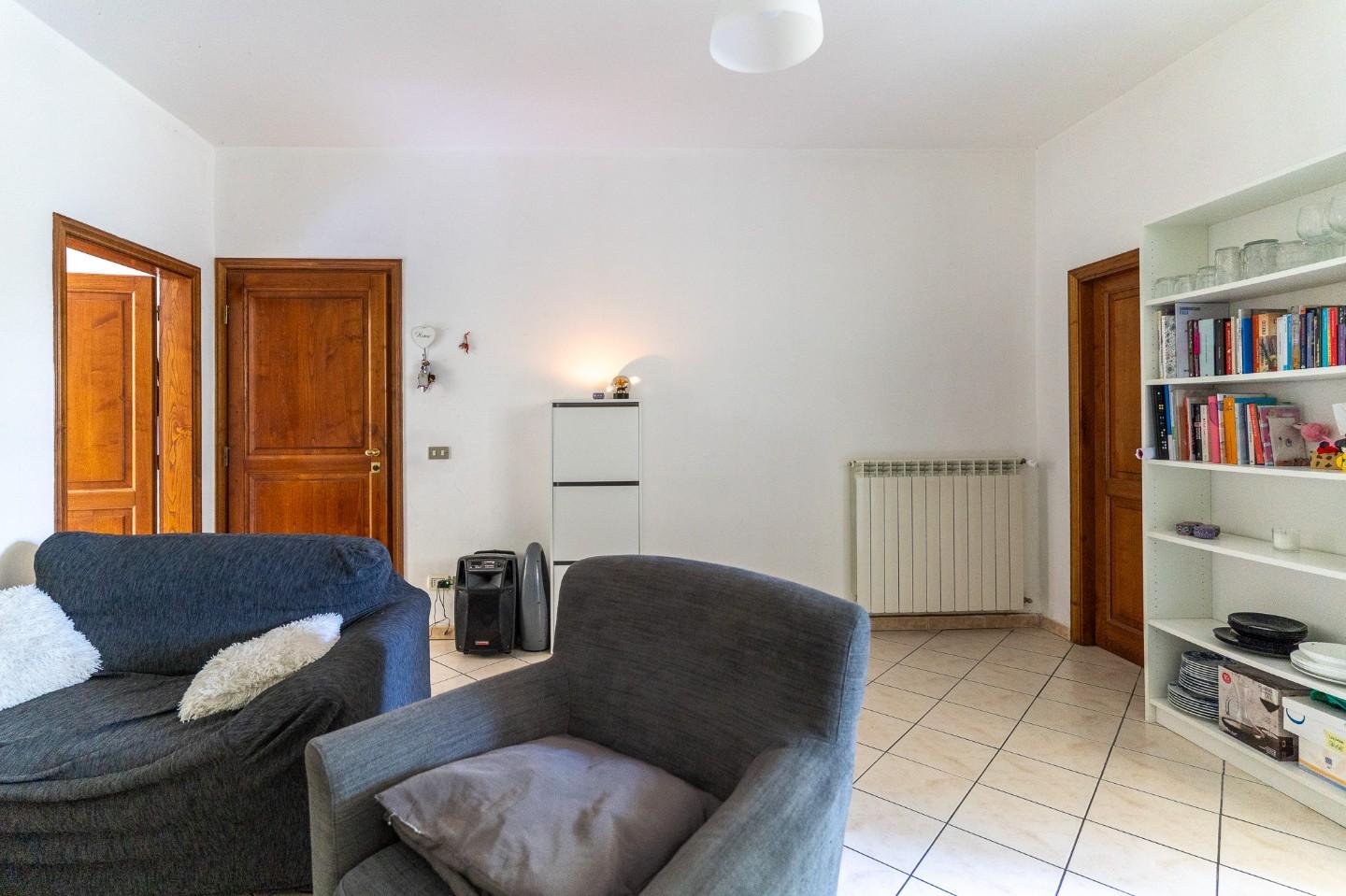 Immagine 4 di Appartamento in vendita  a Empoli