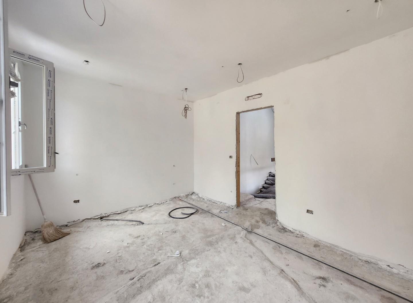 Immagine 14 di Appartamento in vendita  a Capannori