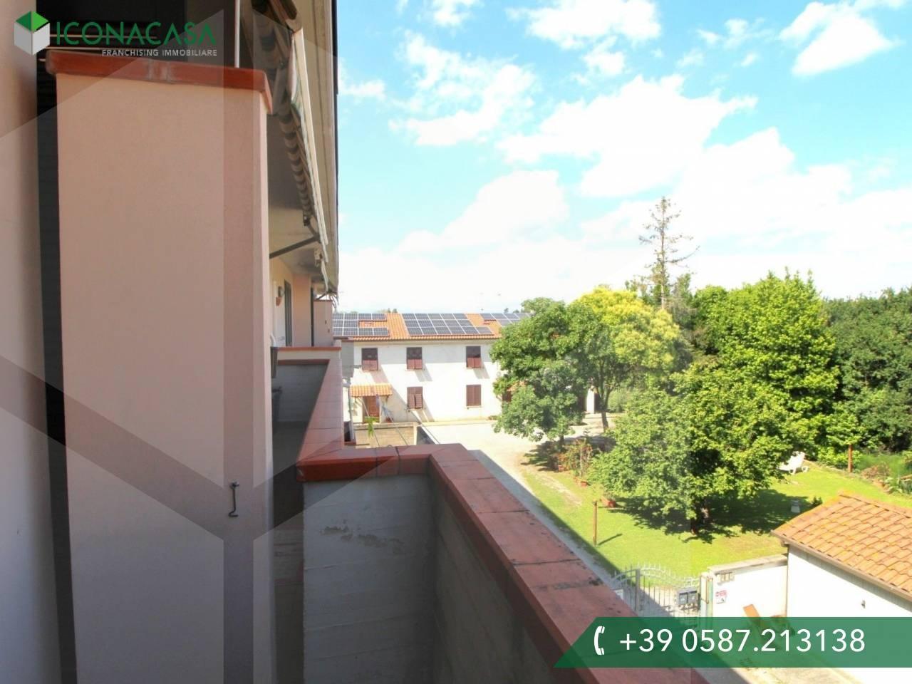 Immagine 26 di Appartamento in vendita  a Bientina