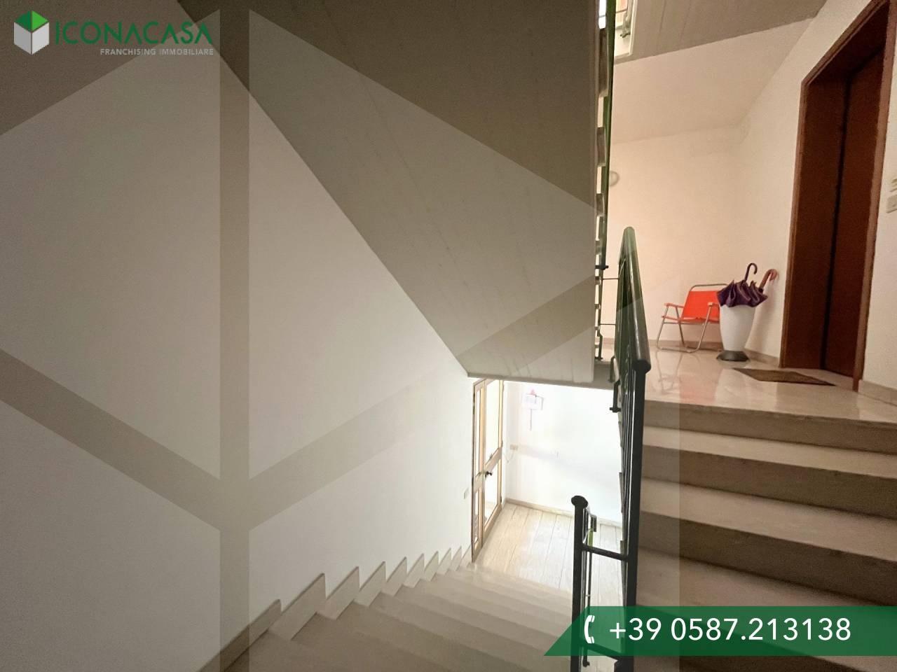 Immagine 11 di Appartamento in vendita  a Bientina