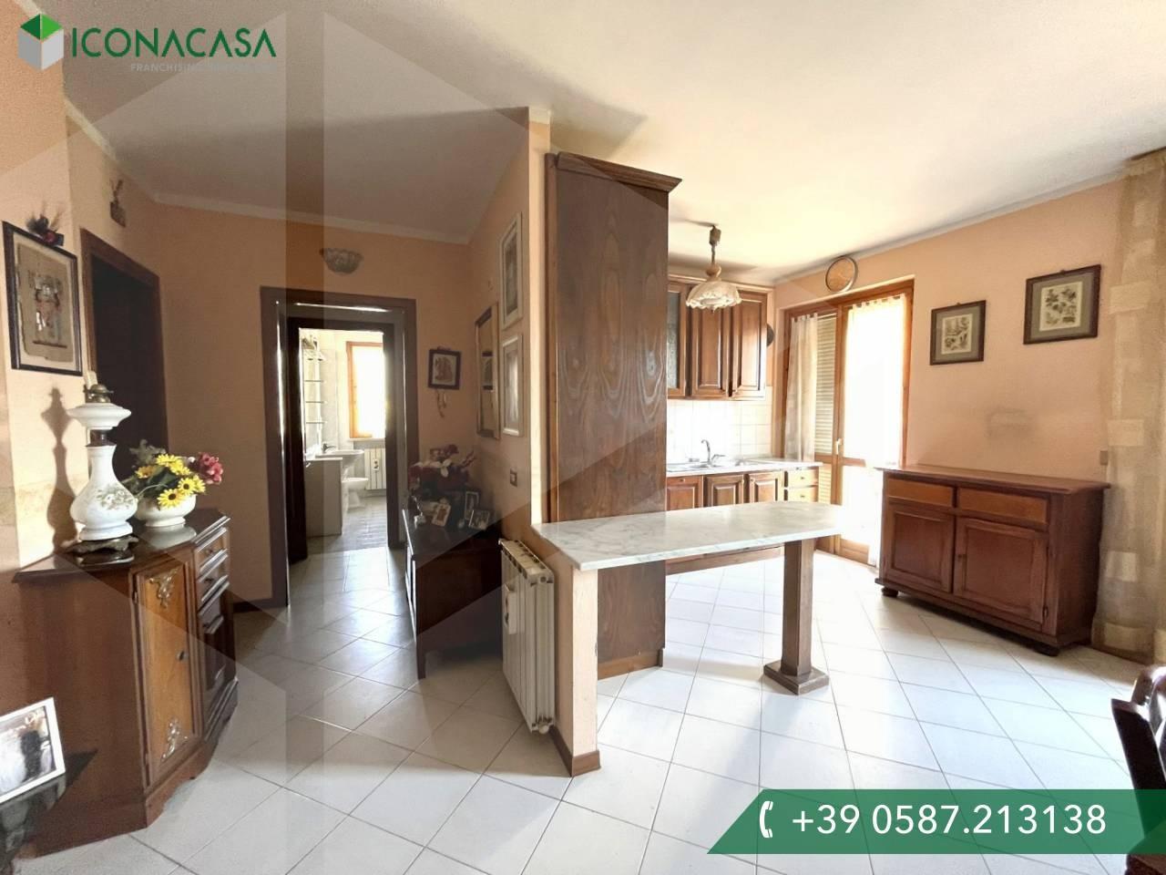 Immagine 16 di Appartamento in vendita  a Bientina