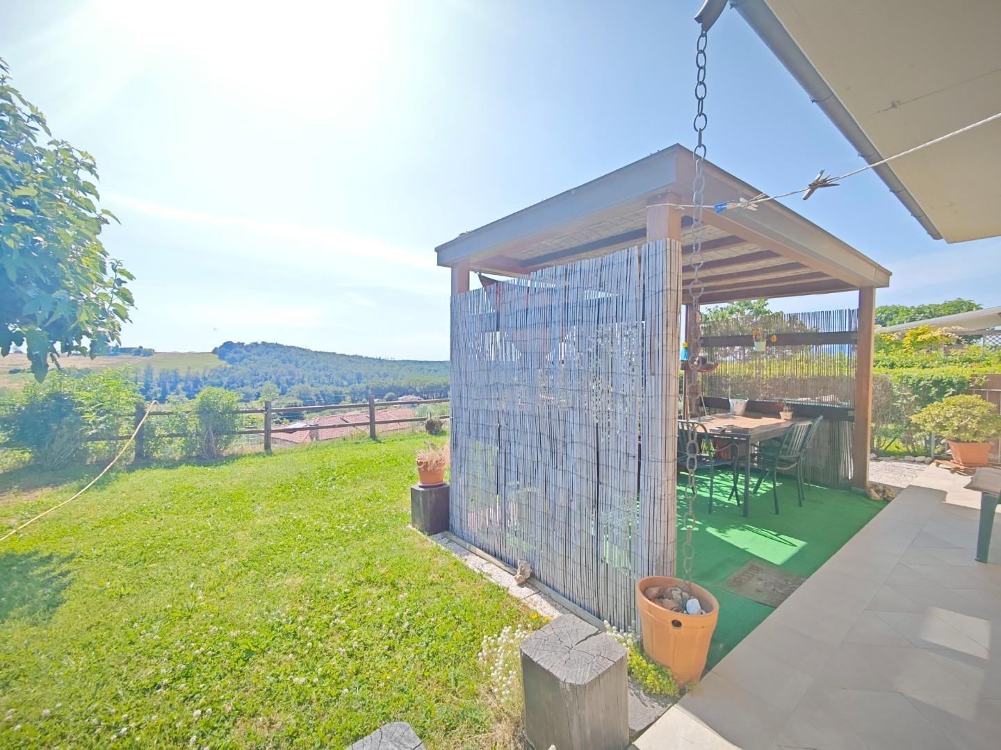 Immagine 5 di Villetta a schiera in vendita  a Capannoli