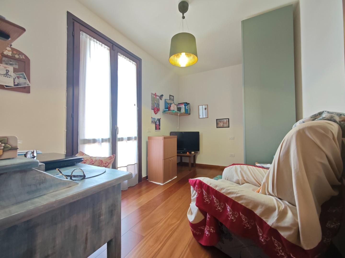 Immagine 25 di Villetta a schiera in vendita  a Capannoli