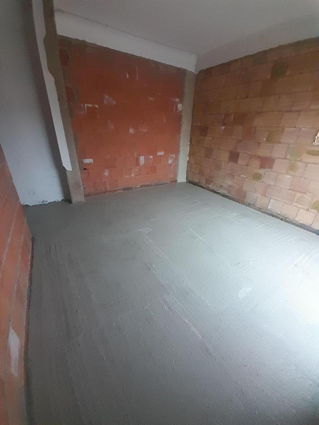 Immagine 1 di Appartamento in vendita  a Pisa