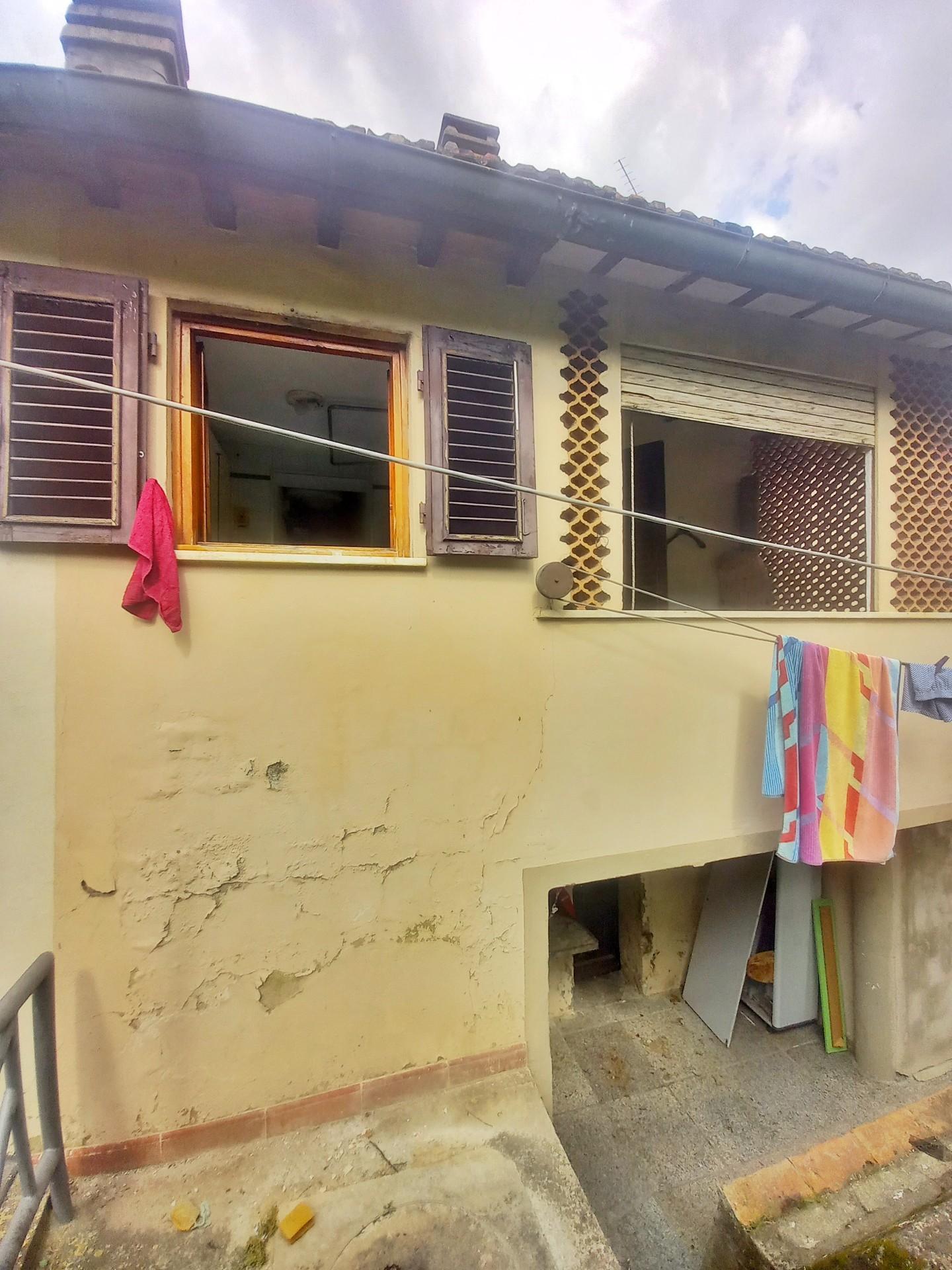 Immagine 27 di Terratetto in vendita  a Castelfiorentino